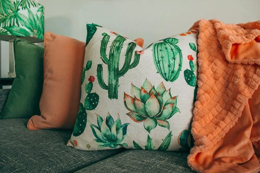 decoracion-de-salones-cojines